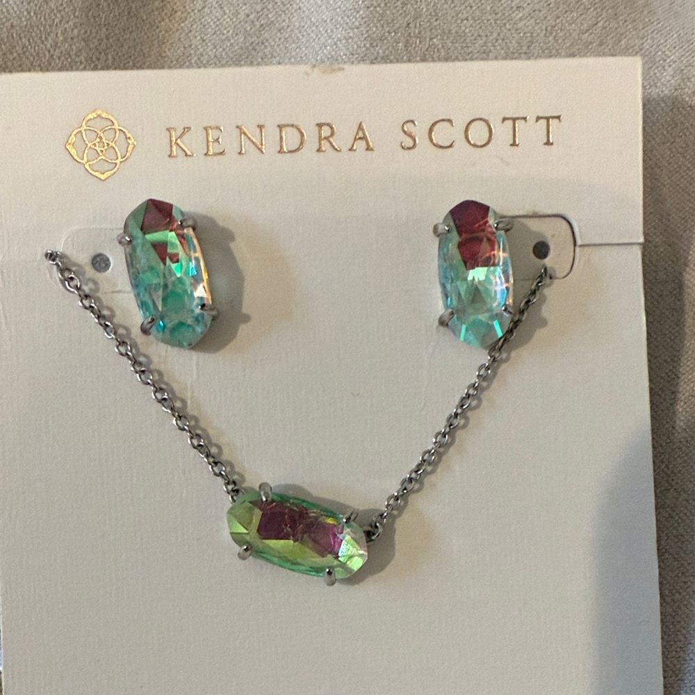 Kendra Scott Iridescent Jewelry Set